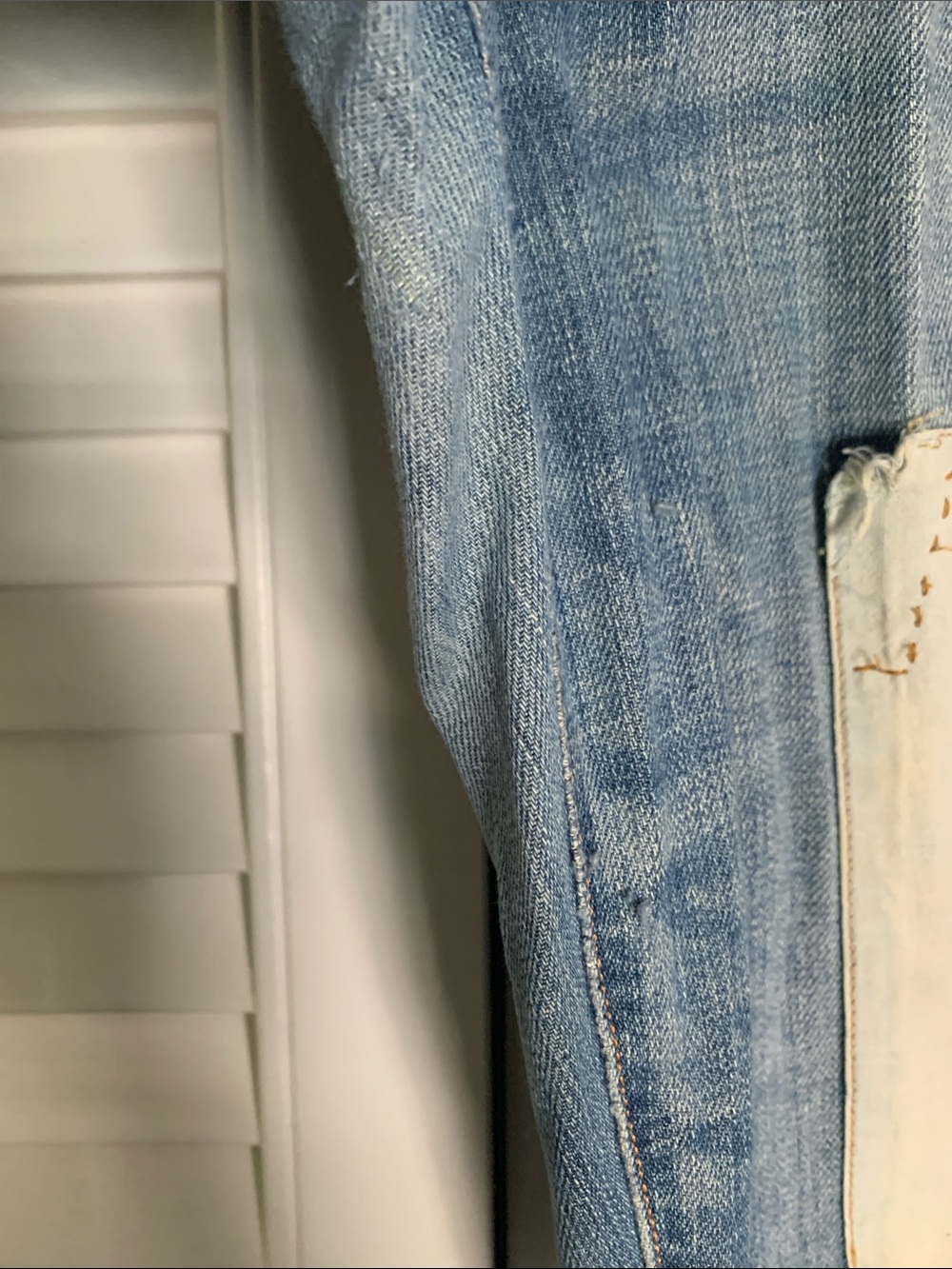 GAP Light Blue Straight Jeans with Patch Details - Picture 9 of 9